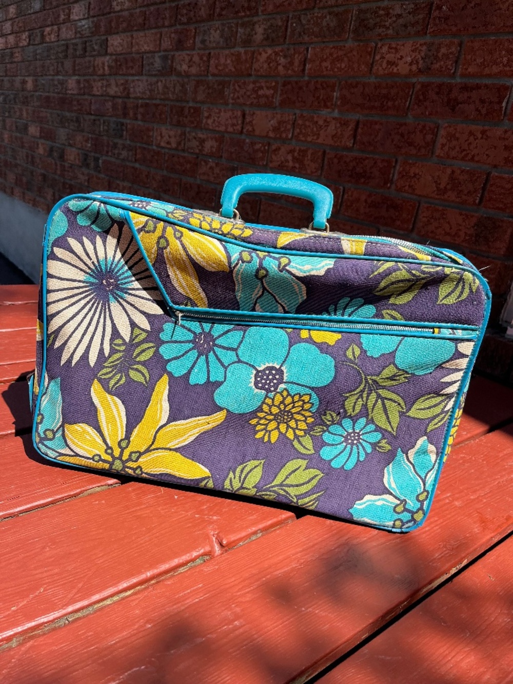 Vintage 60s Bantam Travelware Floral Soft Shell Suitcase